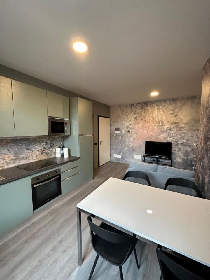 Corte Grande Apartment Lipomo Extérieur photo